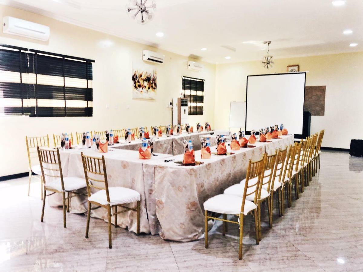 Fawzy Hotel Ibadan Exteriér fotografie